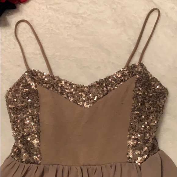 Sleeveless dress with sequence - Picture 4 of 4